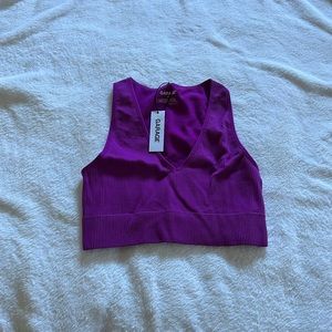 Small NWT Purple Garage Seamless Crop Top